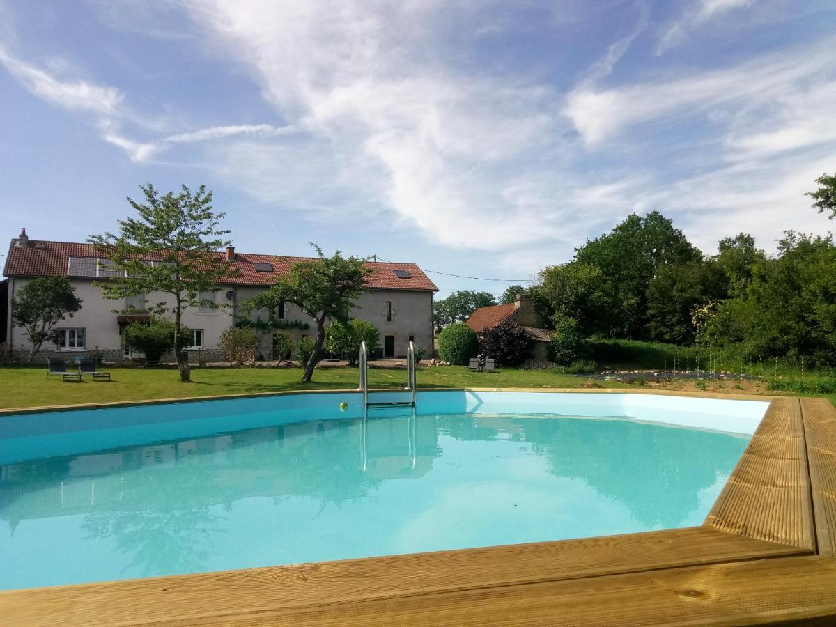 Saint-Priest-des-Champs Chambres D'Hotes Quatre Mains מראה חיצוני תמונה